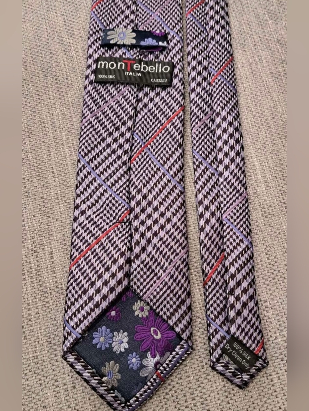 Silk Italian Tie Geometric Houndstooth Pattern -floral Print Lining- Lavender